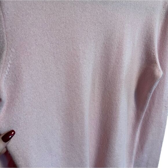 Privé- Women’s Light Pink Crew Neck Long Sleeved 100% Cashmere Sweater, Size Med - Picture 3 of 5